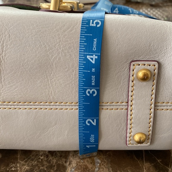 NWT FLORENTINE Dooney & Bourke ECRU Leather Crossbody/Shoulder Bag - Picture 9 of 9